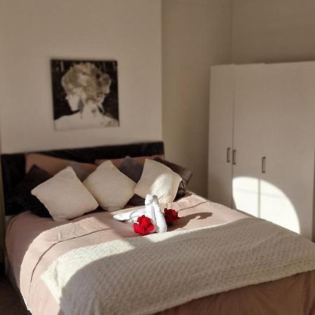 Cultural Epicenter, 4 Bedroom, More To Do Than You Can Do! London Exteriör bild